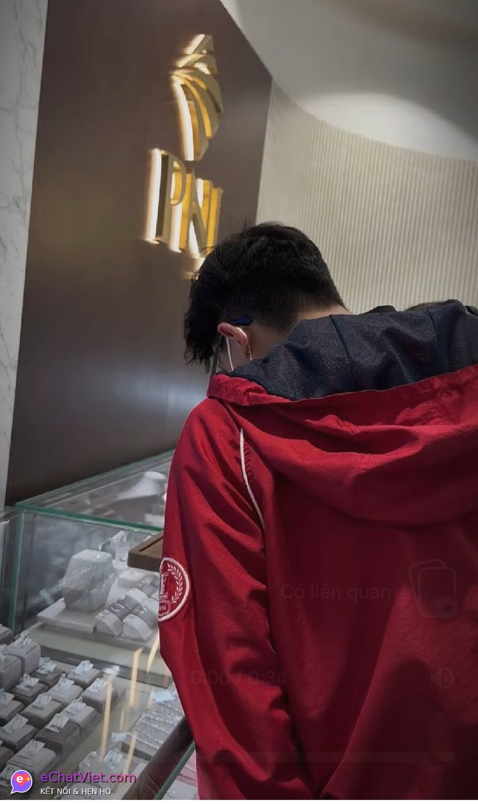 Anh Đức, 21 tuổi, thành viên eChatViet