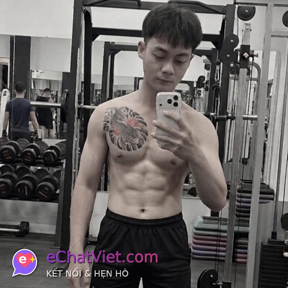 Bét Nino, 22 tuổi, thành viên eChatViet